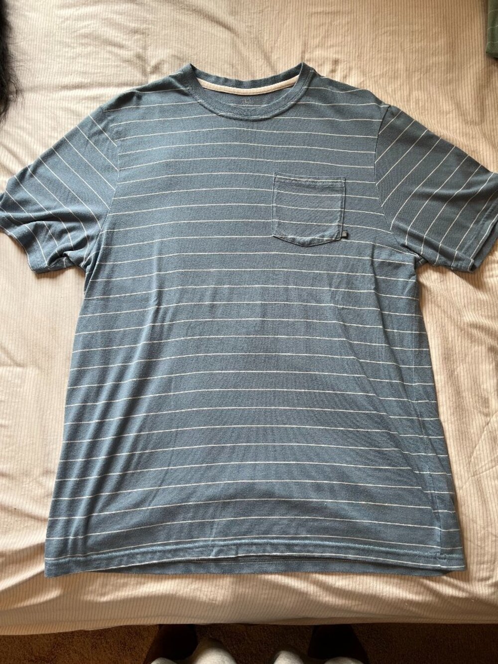 Free Fly Apparel Men's Large Short Sleeve T